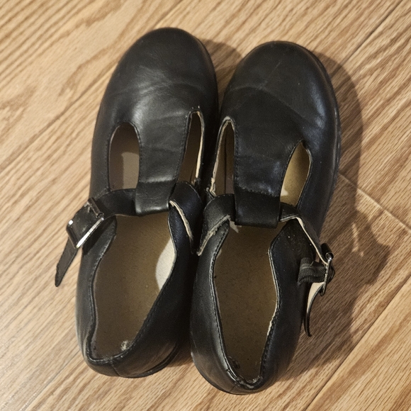 Mary Jane's doc look a like Mary Jane's - Picture 2 of 8